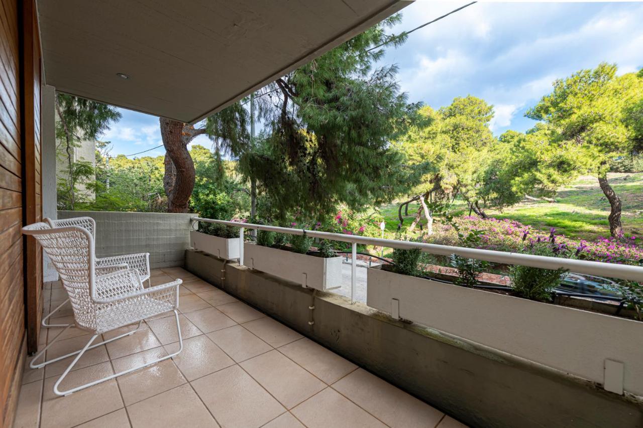 Phaedrus Living: Luxury Flat Vouliagmeni Apartment เอเธนส์ ภายนอก รูปภาพ