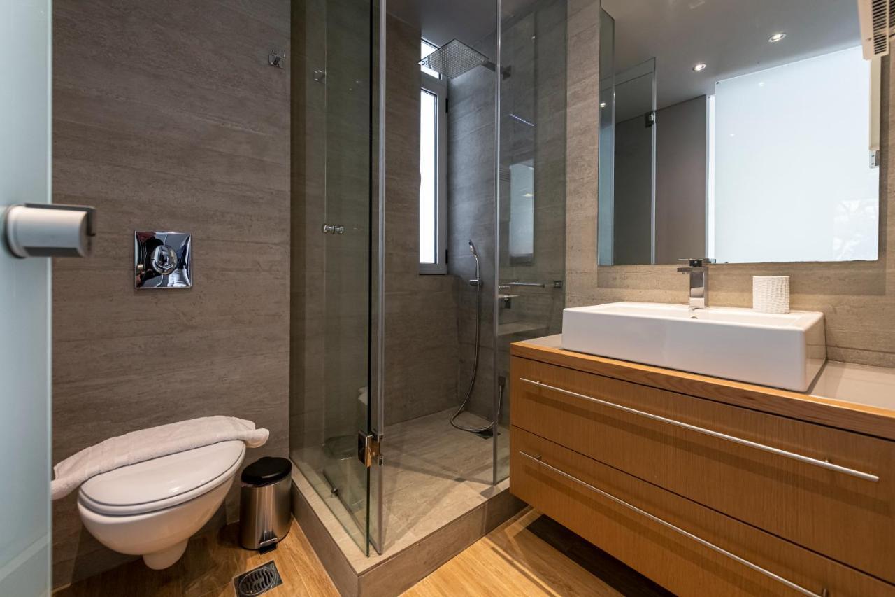 Phaedrus Living: Luxury Flat Vouliagmeni Apartment เอเธนส์ ภายนอก รูปภาพ